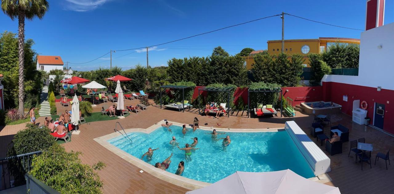 Villa 3 Caparica - Lisbon Gay Beach Resort Charneca  Exterior photo