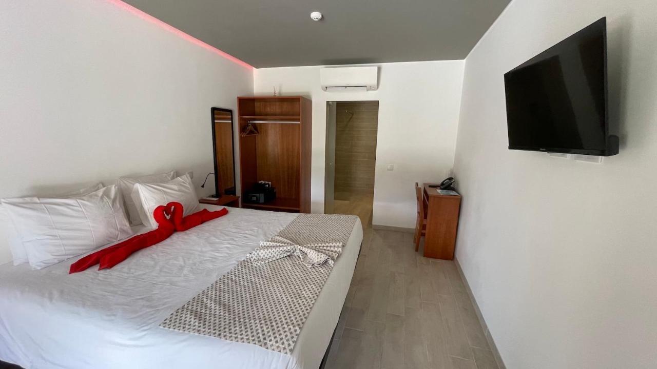Villa 3 Caparica - Lisbon Gay Beach Resort Charneca  Exterior photo